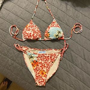 Bikini by Oxide